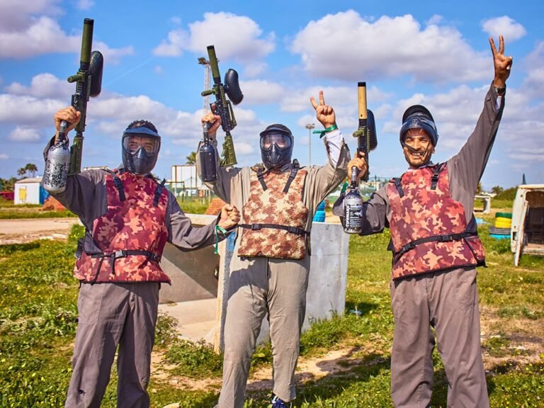 photo_5823490691894987283_y