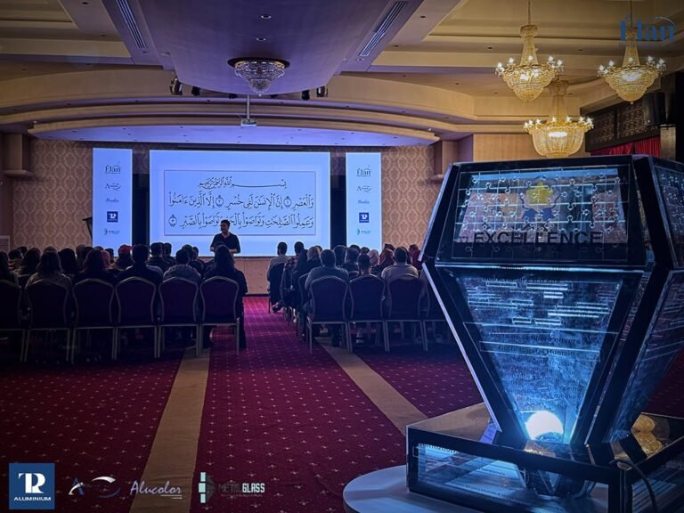 photo_5823490691894987296_y