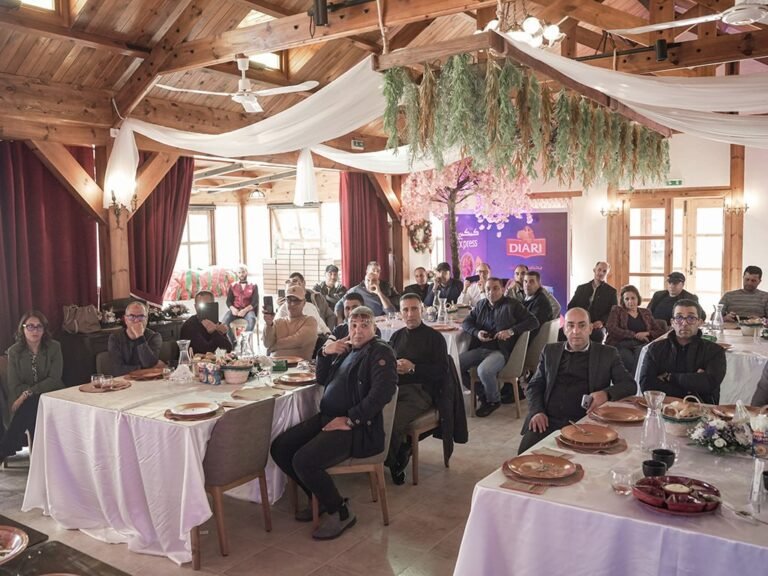 photo_5823490691894987372_y (1)