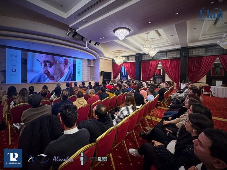 photo_5823490691894987374_y (1)